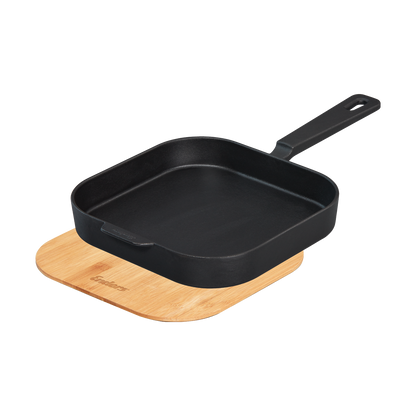 Enders Large Cast Iron Frying Pan with Bamboo Board