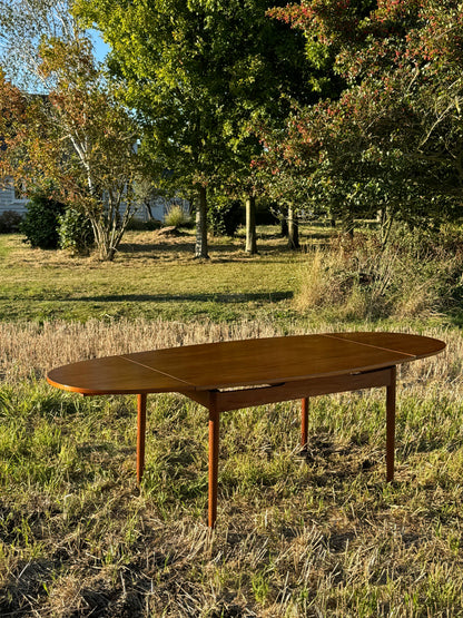 Vintage Mid Century Modern Scandinavian Extending Dining table 1960s