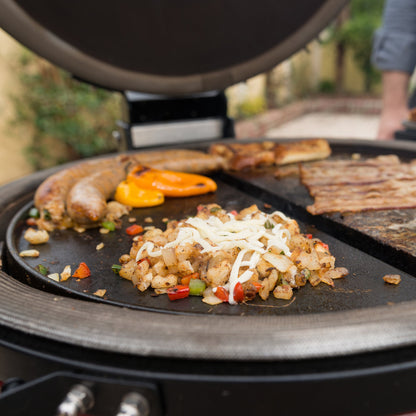 Classic II Kamado Joe BBQ with Voyager Pack