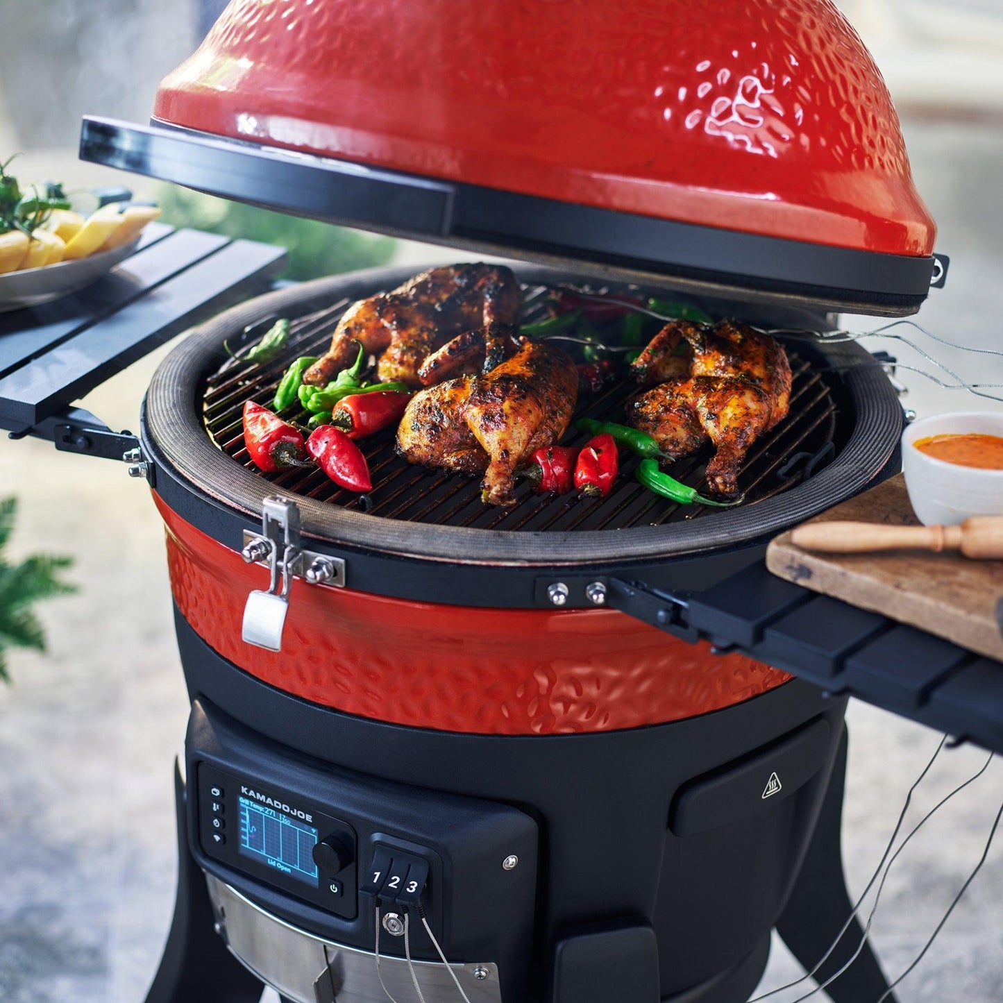 Kamado Joe® Classic Konnected Joe™ Digital Charcoal Grill and Smoker