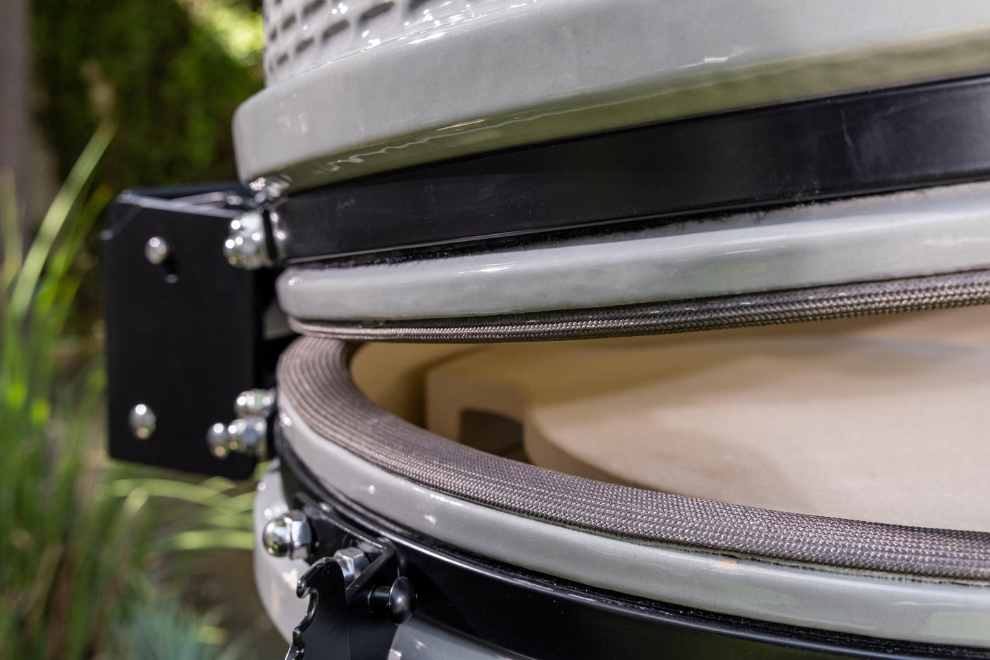 Pit Boss K24 24" (60cm) Black Ceramic Kamado BBQ with Cover