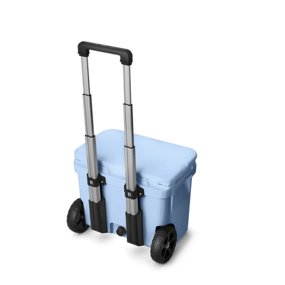 Yeti Roadie 32 Cooler Box in Big Sky Blue