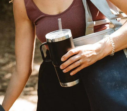 Yeti Straw Mug Rambler 25oz 739ml